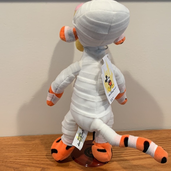 Walt Disney World Halloween Edition Mickey and Tigger beanies - Picture 7 of 12